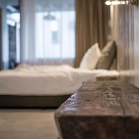 The Poolhouse Апартаменты *
