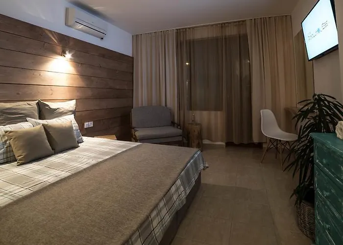 The Poolhouse Apartmán *