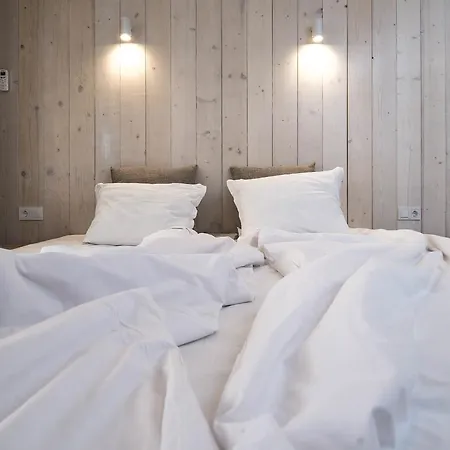 The Poolhouse Daire Sunny Beach