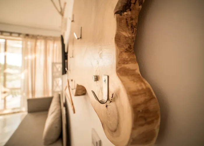 The Poolhouse アパート サニービーチ